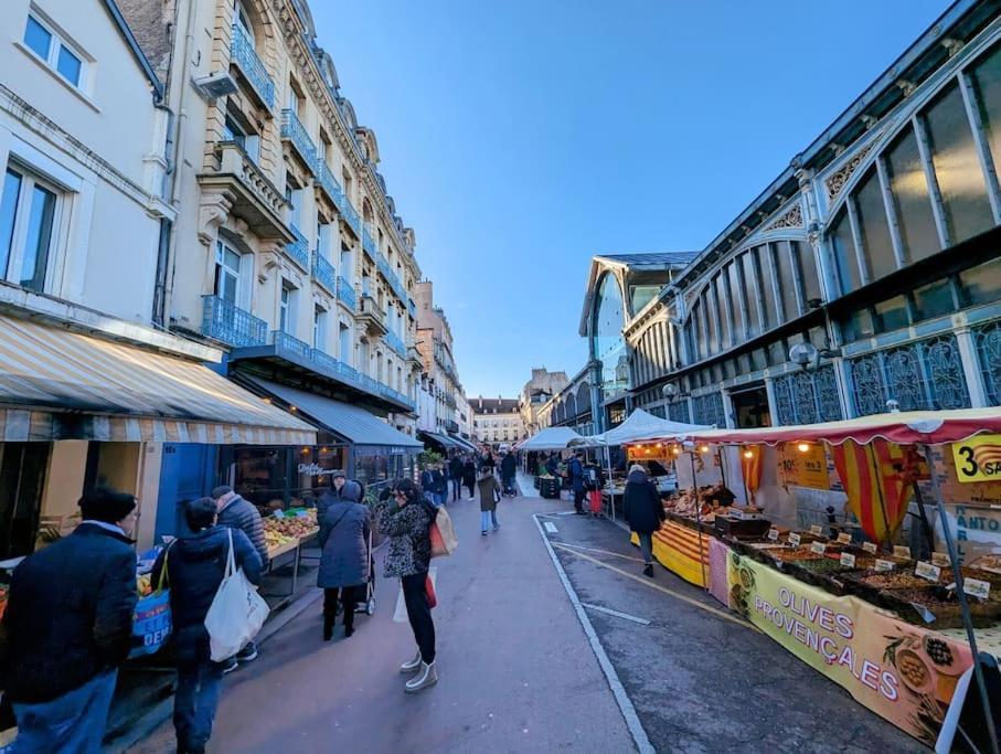 Logement Complet Dijon Centre Jusqu'A 6 Couchages Exterior foto